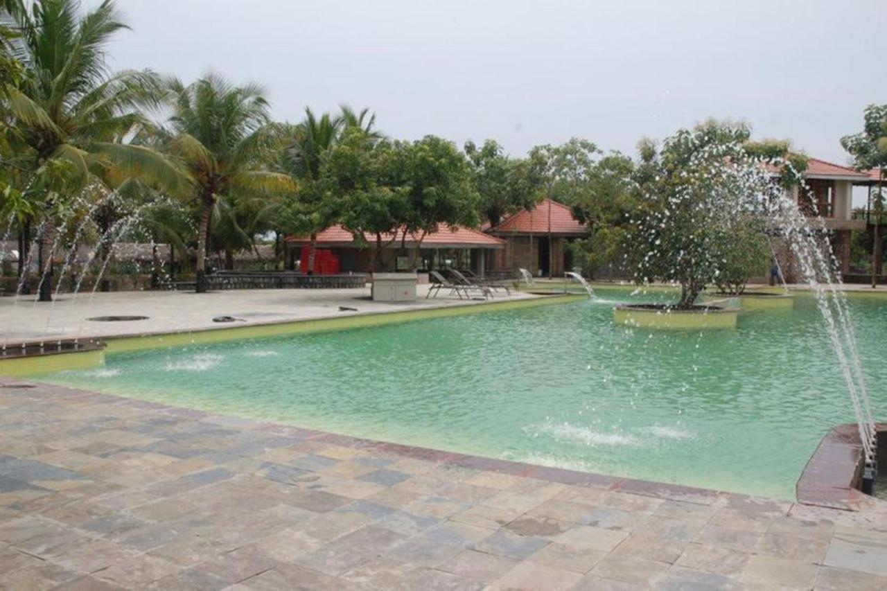 Esthell Village Resort Mahabalipuram Exterior foto